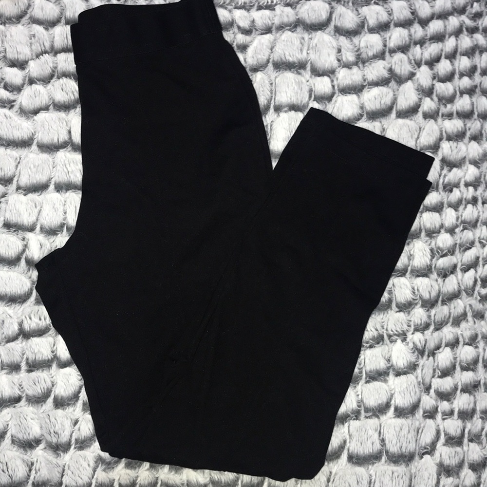 NNT✨ Uniqlo Black Leggings